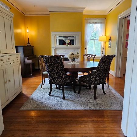 Winridge Manor Bed & Breakfast Madison Heights Exterior foto